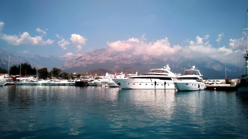 Kemer Zamszowa Listonoszka Vera Pelle ,Pojemna Przewieszka Format A5 Szara Lk44G