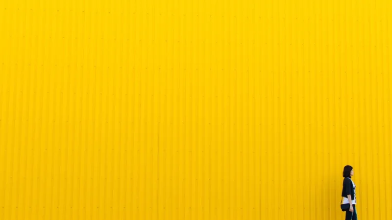 Listonoszka skórzana żółta Rovicky TWR-80 YELLOW LOGO