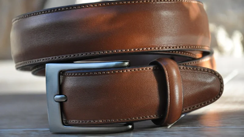Skórzany pasek damski do spodni sukienki Beltimore ciemny brąz 3 cm W84 : Kolory – brązowy, beżowy, Rozmiar pasków – r.110-125 cm